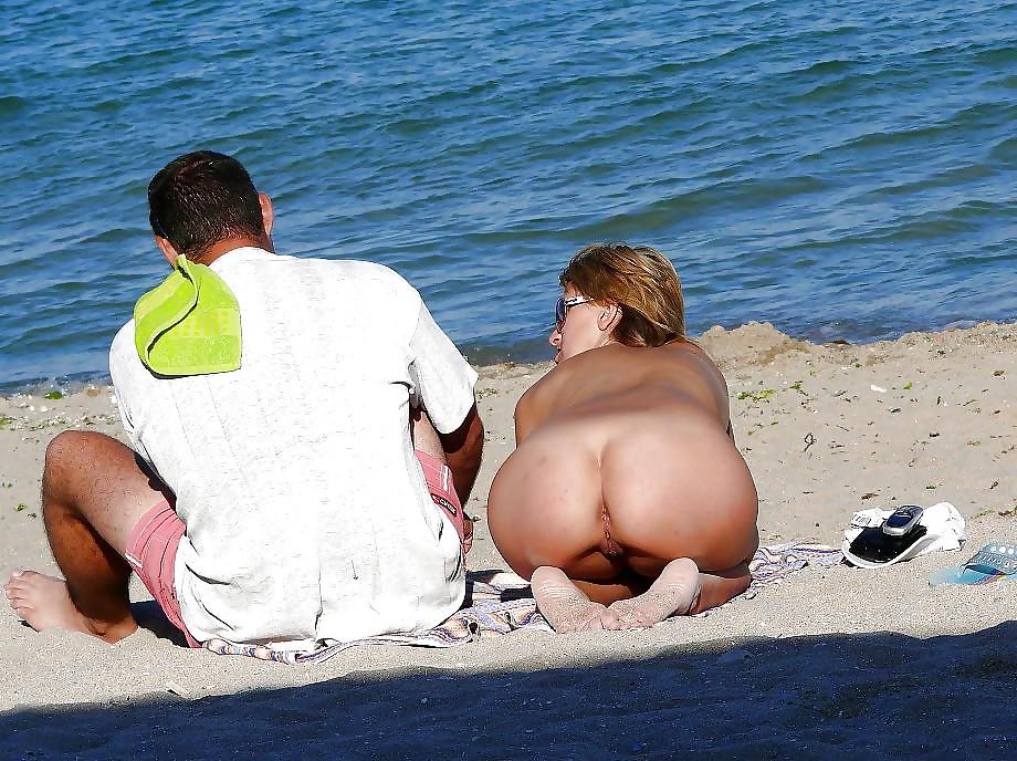 25P ASSES BEACH 
