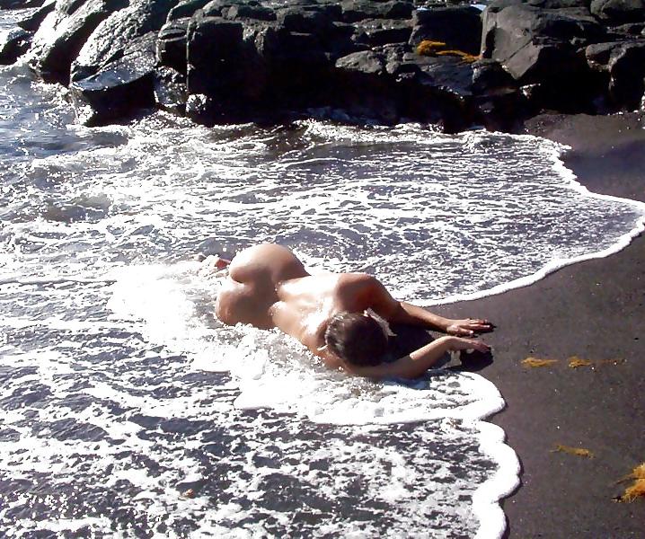 25P ASSES BEACH 
