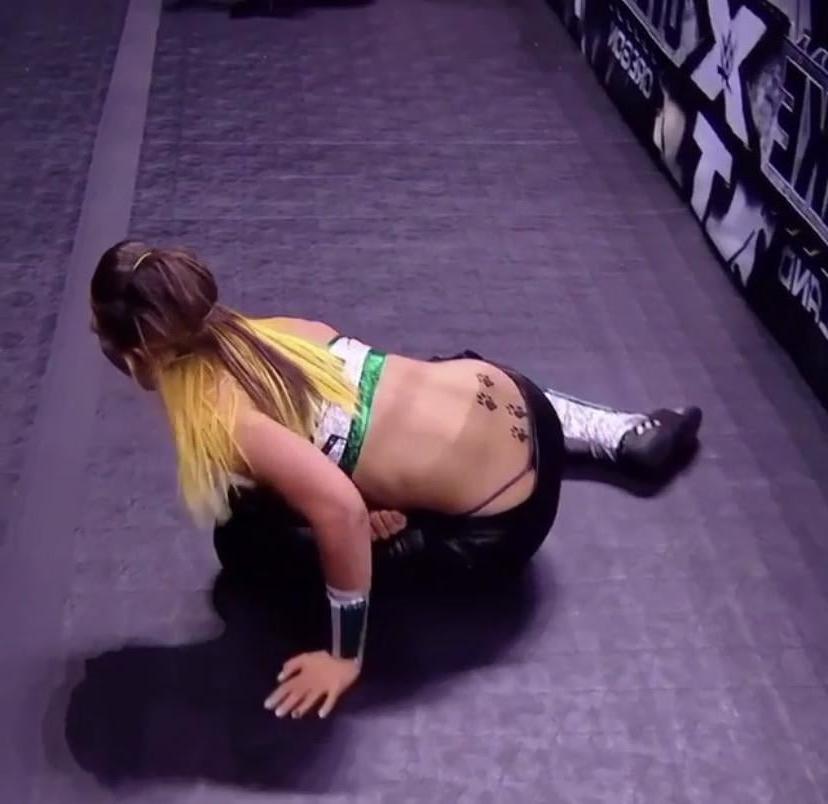 25P WWE Wrestling Divas Mix 50 (cute1foryou)