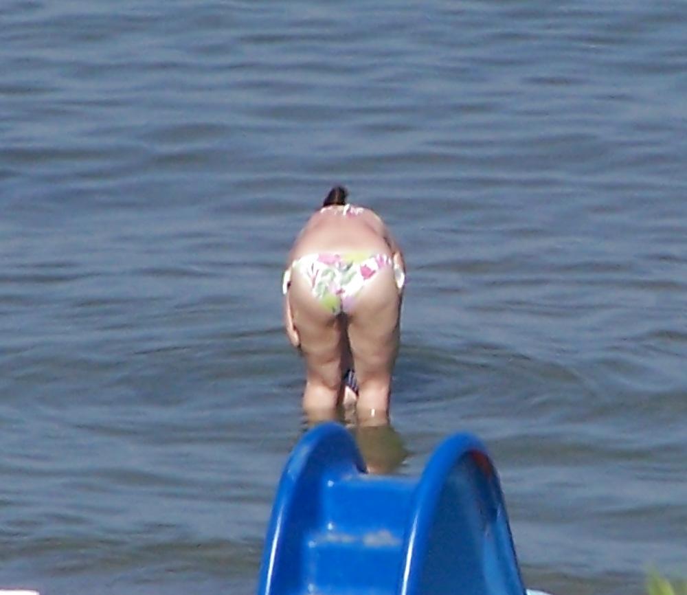 25P In the beach 2