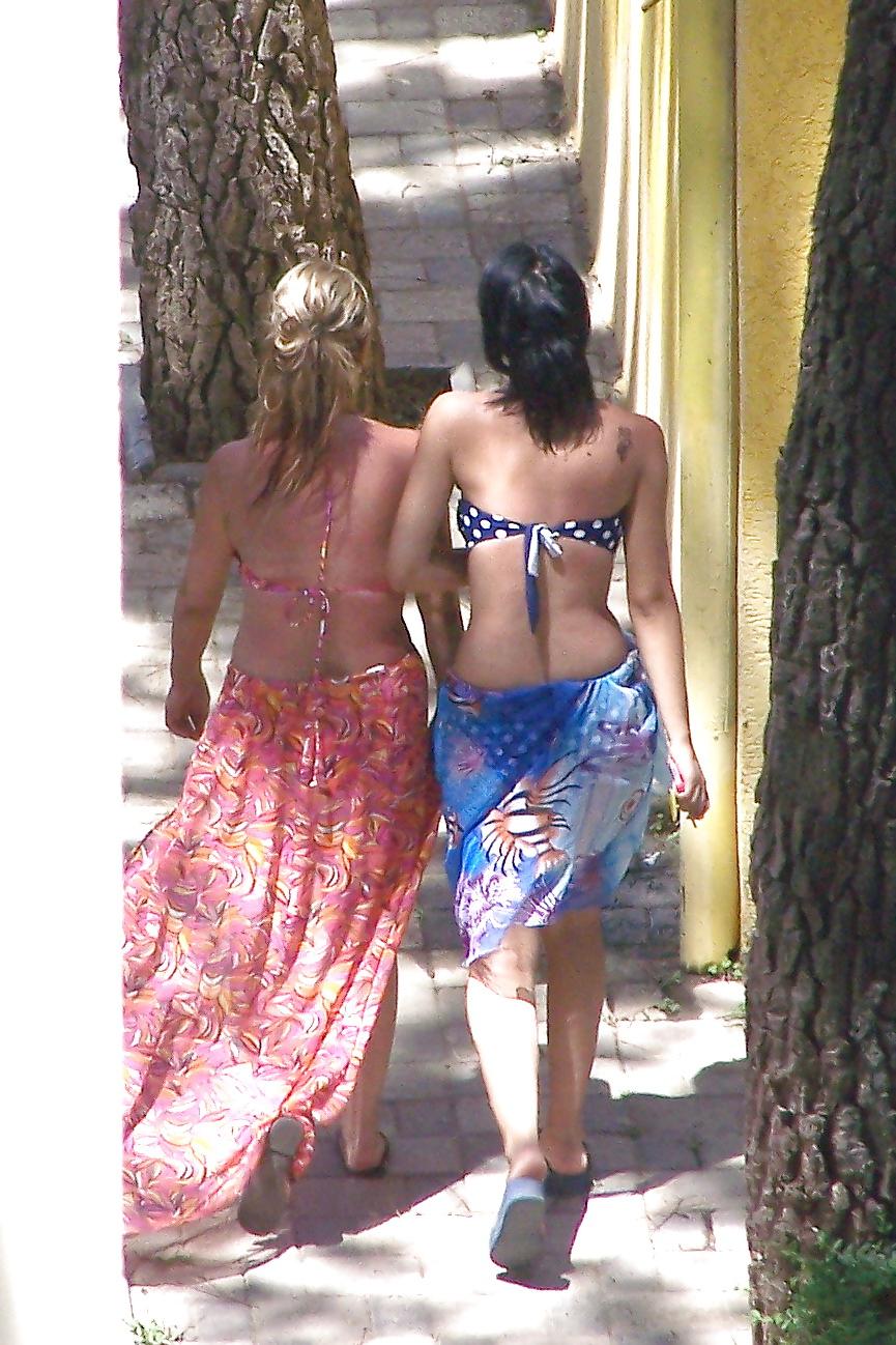 25P In the beach 2