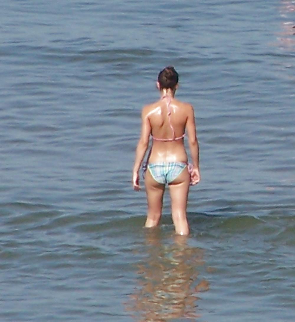 25P In the beach 2