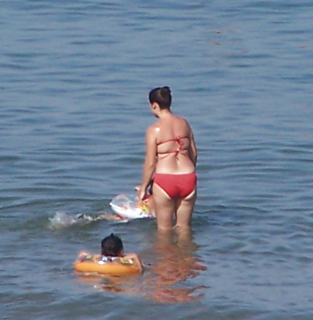 25P In the beach 2