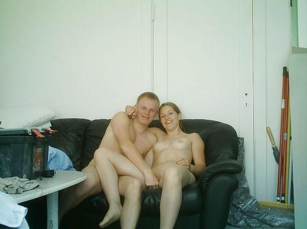 25P Horny couples
