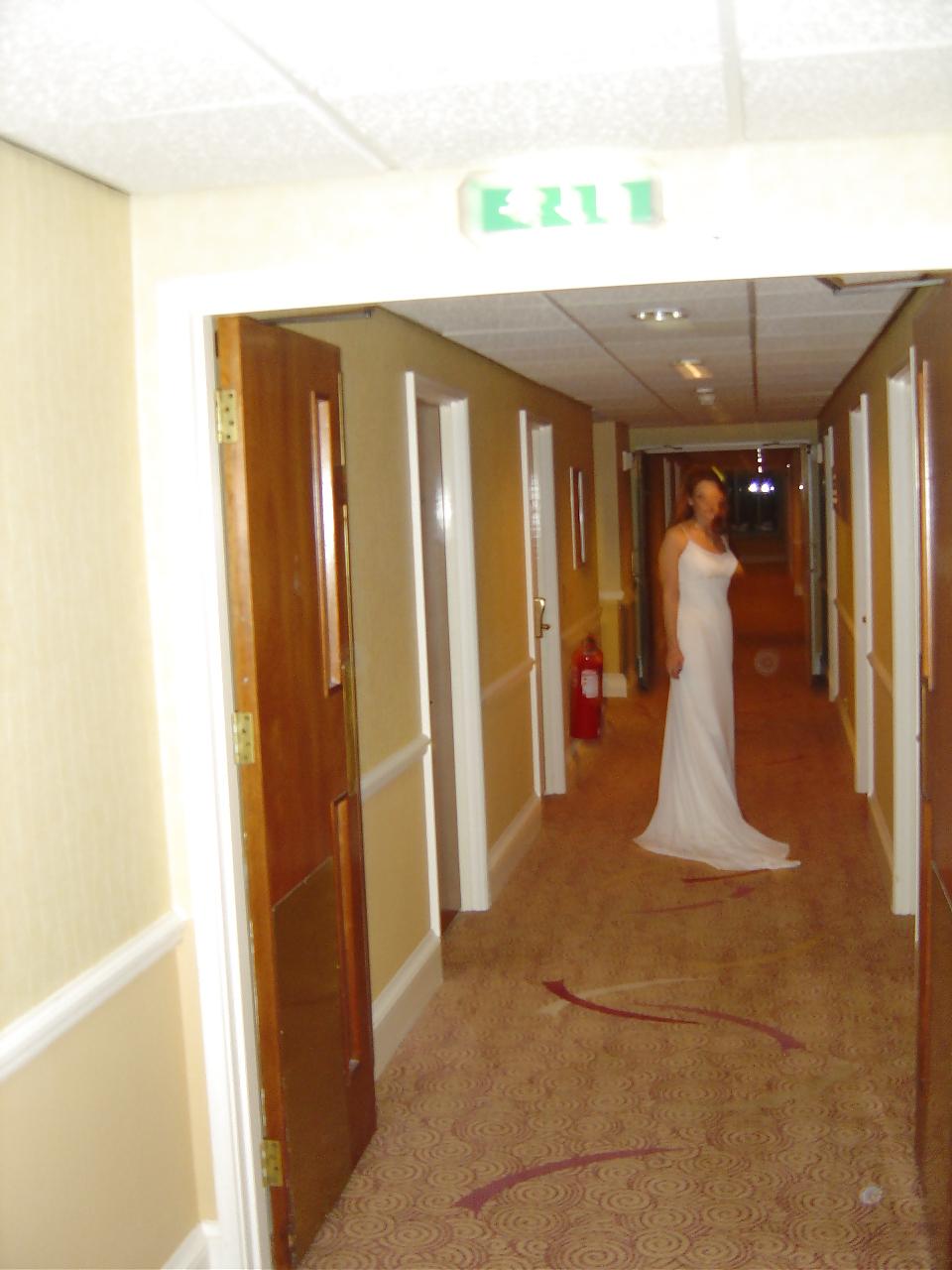 25P Blonde UK Wife On Honeymoon