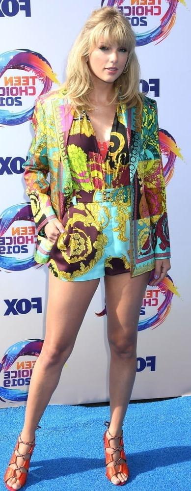 25P Taylor Swift Legs 3