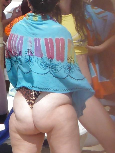 9P Super greasy white ASS beach 1