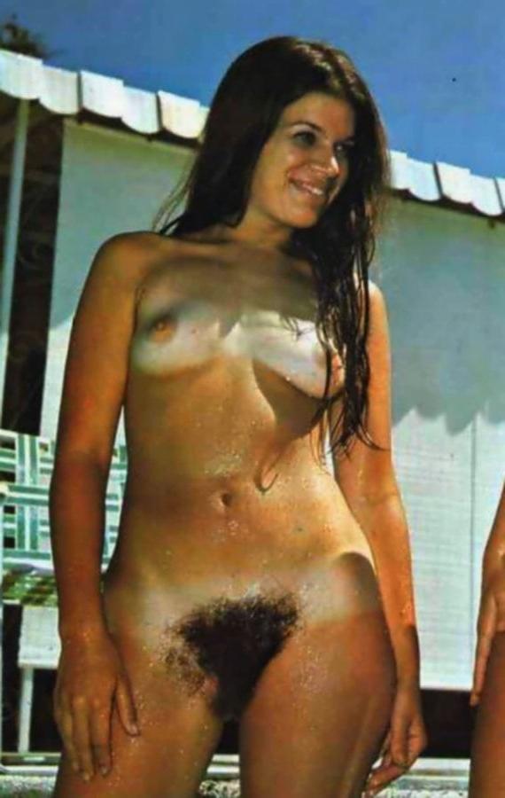 25P OLDER HAIRY WOMEN 60