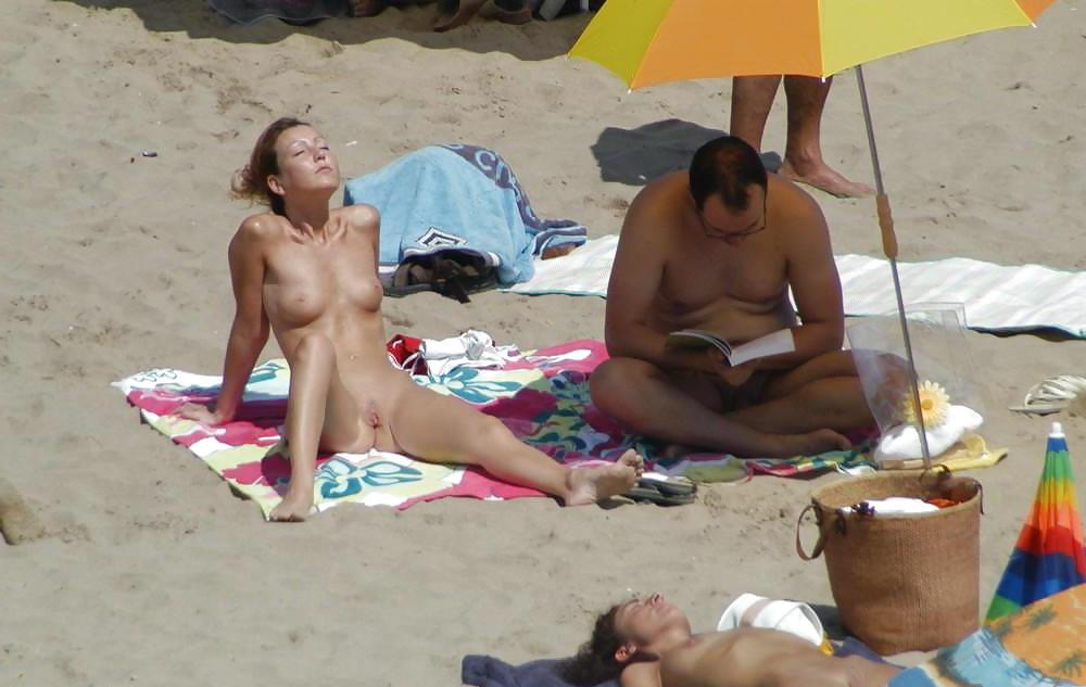 25P A Good Beach Day