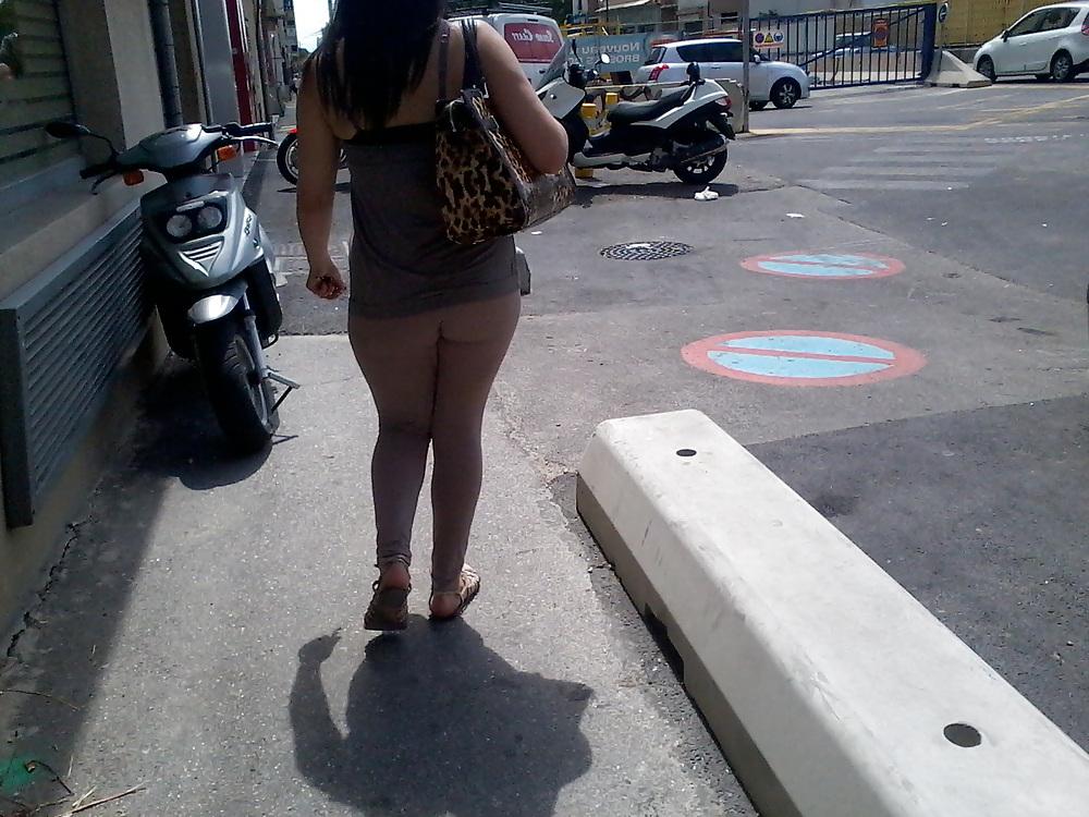 21P Voyeur Beach Candid