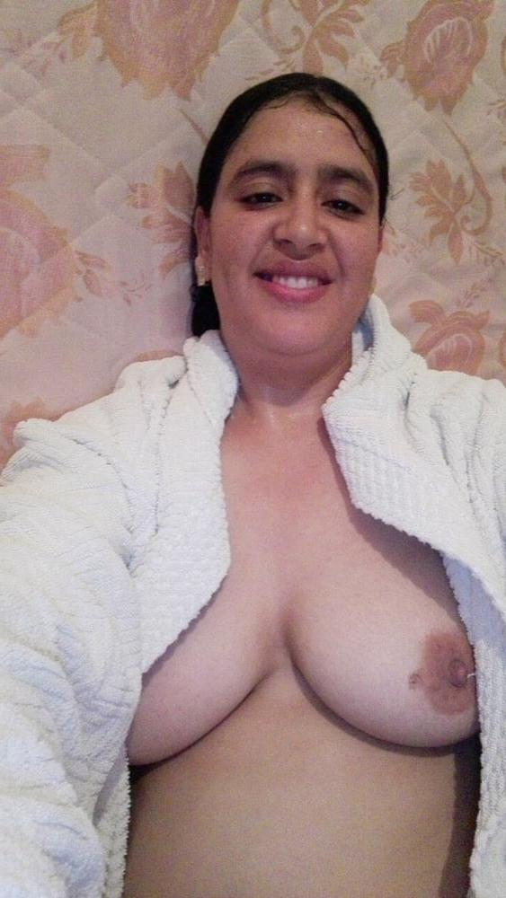 10P Najat, Arab Milf 35 years old