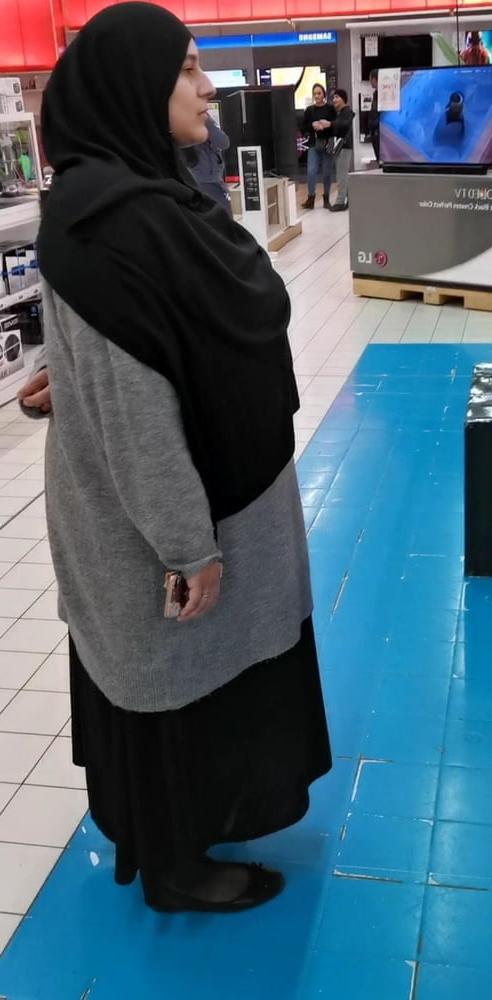 10P Najat, Arab Milf 35 years old