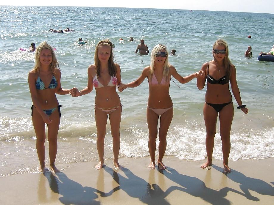 25P 3 teens on the beach