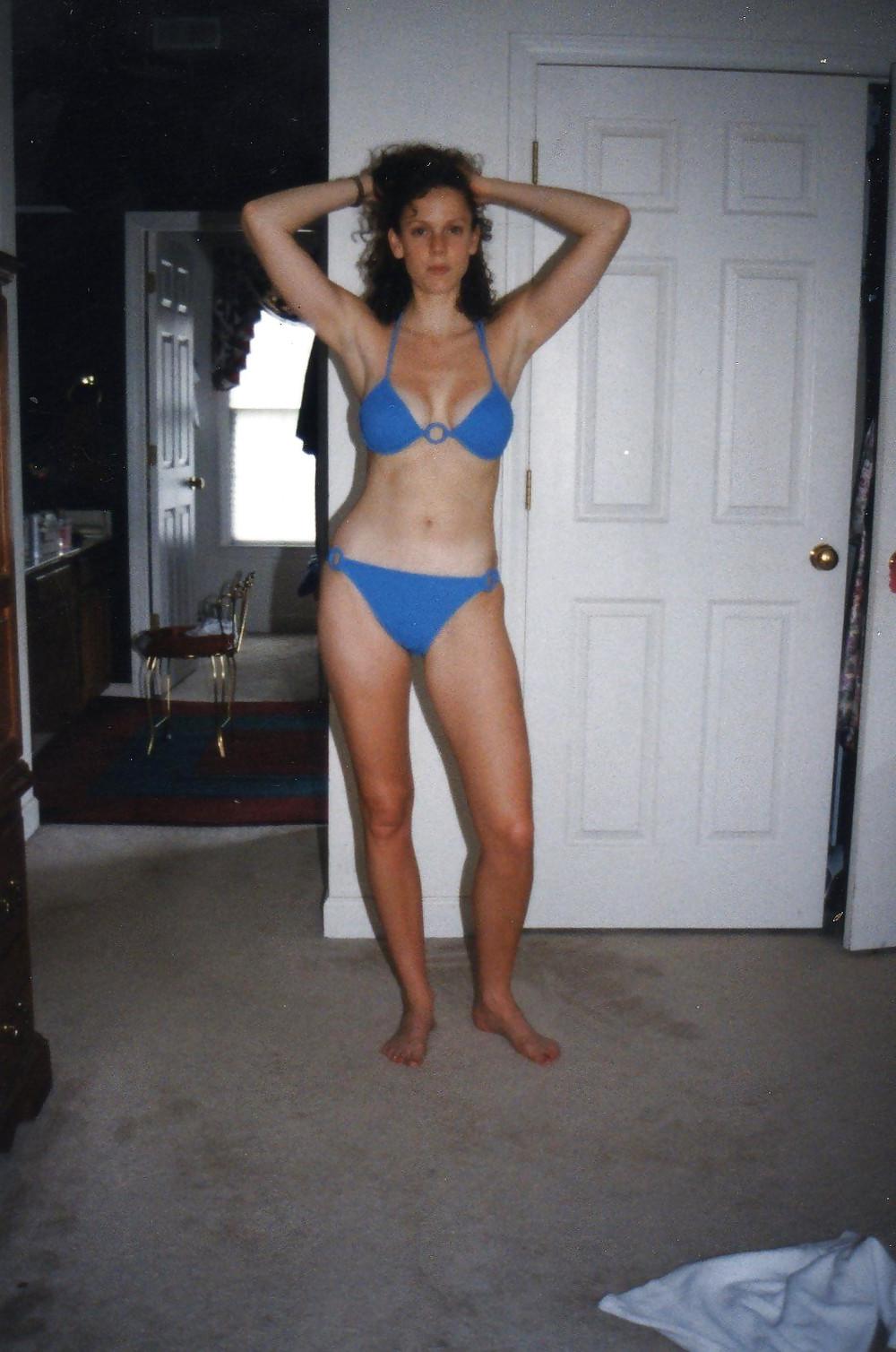 25P Sexy Hairy Milf 2