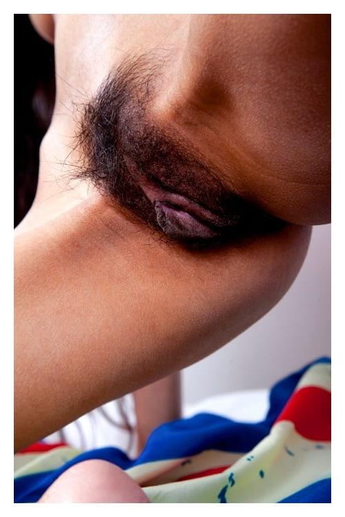 24P Random hairy pussy 6