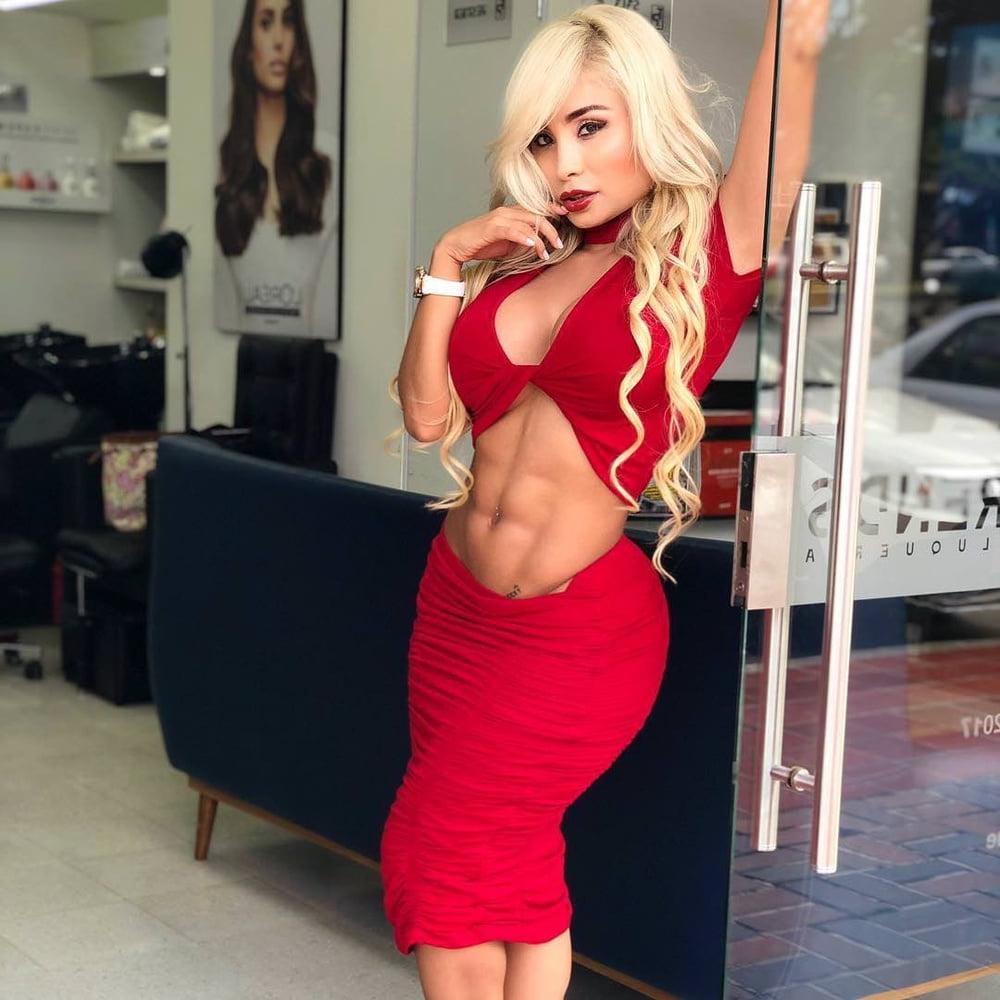 14P In The Gym: Workout Chick &amp; Fitness Babes 79