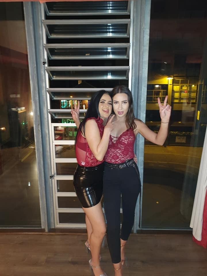 25P Sluts in Leather 160