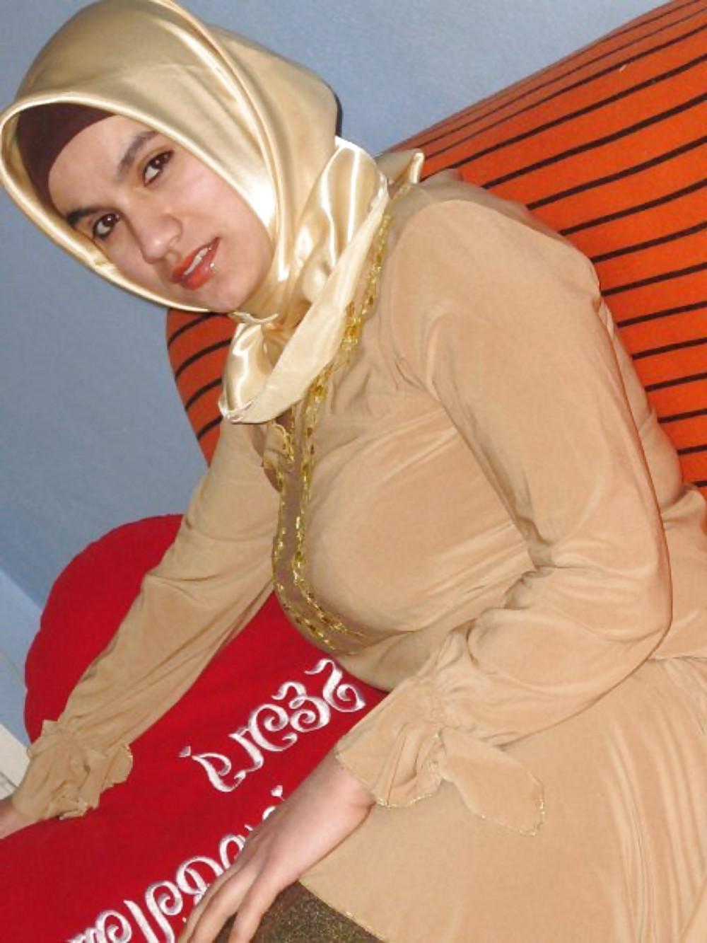 7P Arab woman with big chest 3