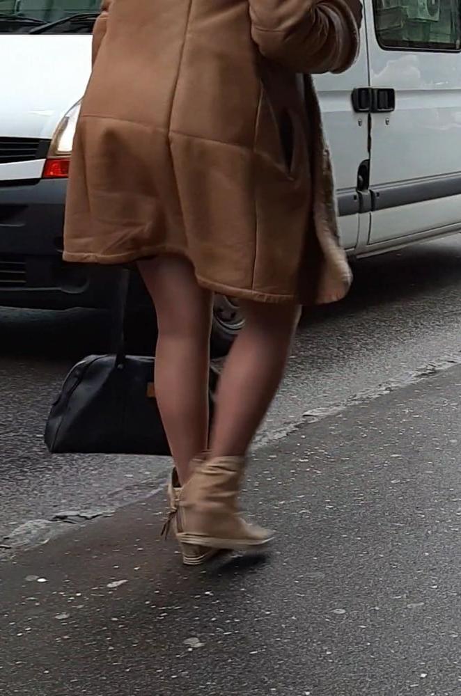 9P Sexy legs