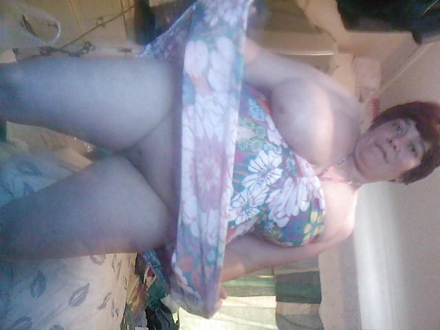 20P Big Fat Hangers On This Woman