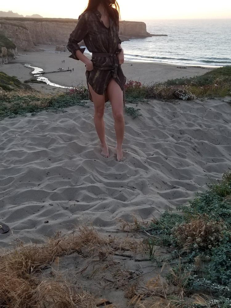 13P Michiyo's more flashing outdoors