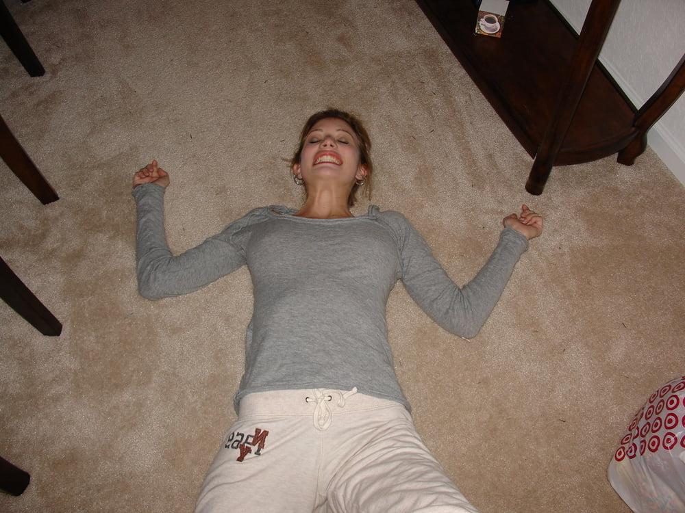 25P Women Need Exposure 763 - Sexy Young GF