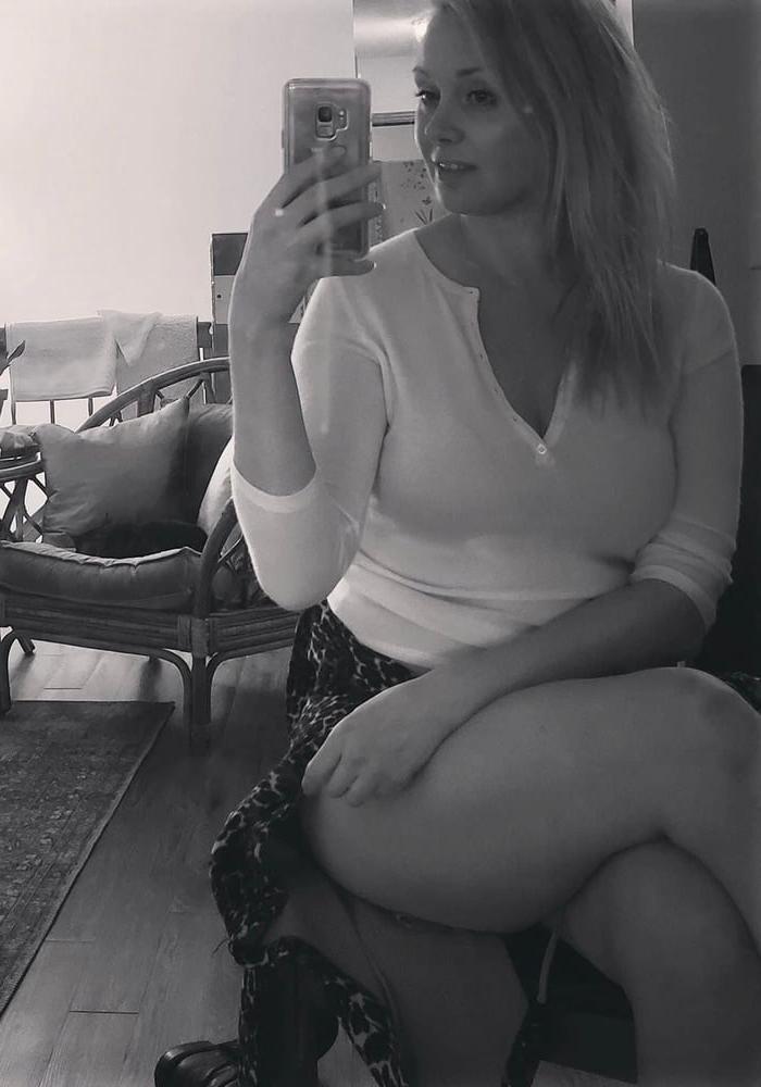 25P Sexy Legs Crossed #8