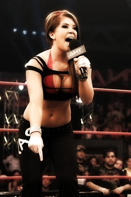 25P Wrestling hotties