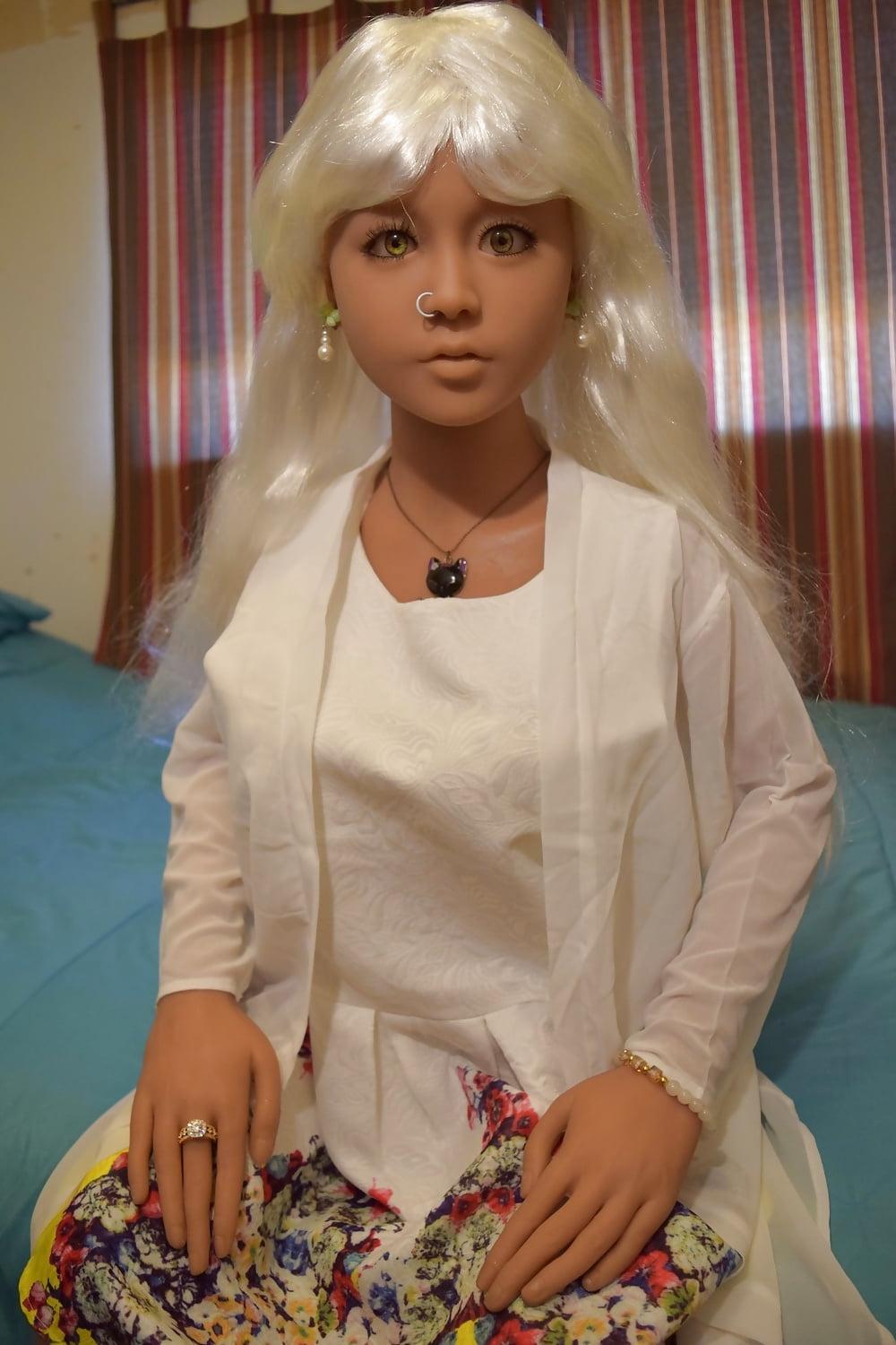 25P Nina's secret life