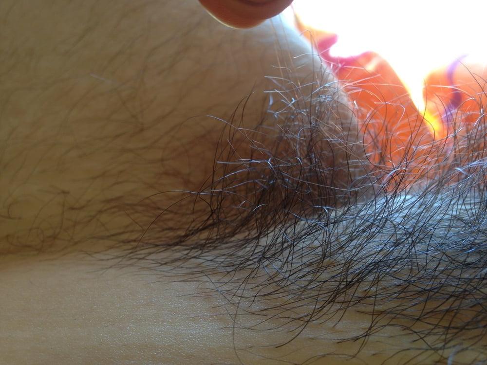 11P Hairy Pussy