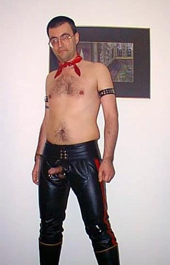 25P In leather and rubber for sex 1