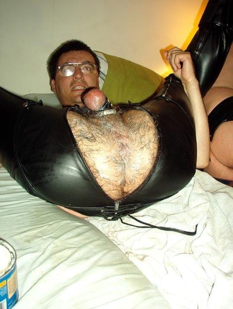 25P In leather and rubber for sex 1