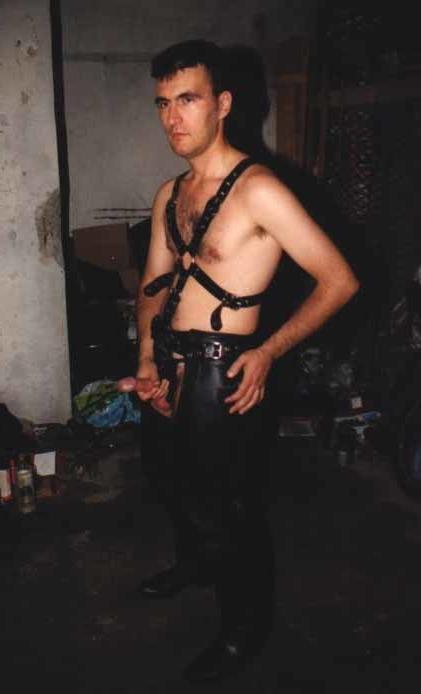 25P In leather and rubber for sex 1