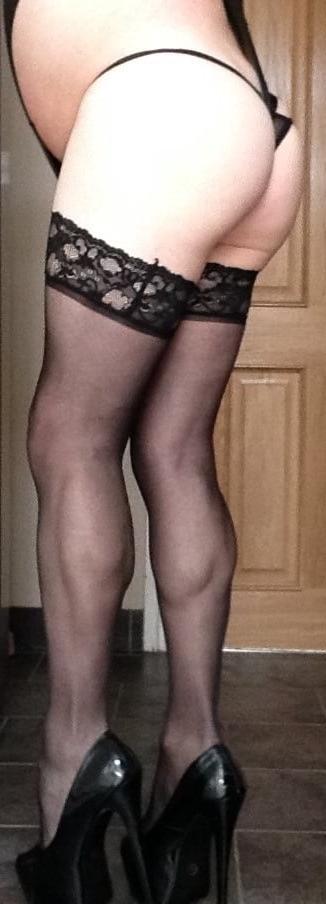 13P stunning long legs in 6 inch heels