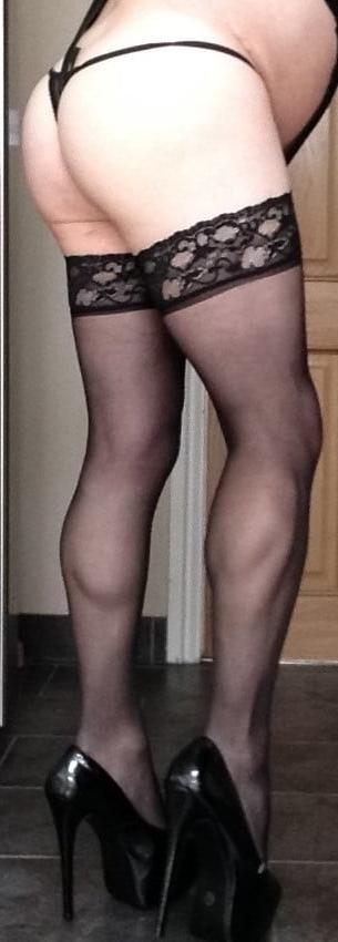 13P stunning long legs in 6 inch heels