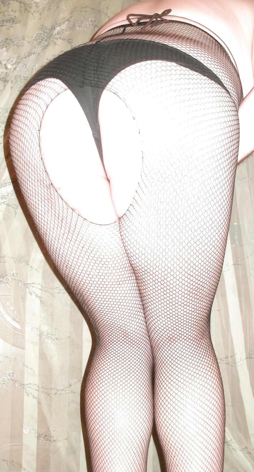25P 12 My sexy ass and legs 2