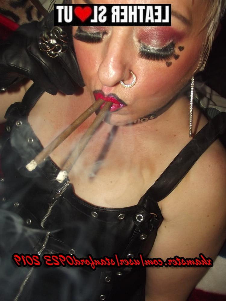 25P LEATHER SLUT 19