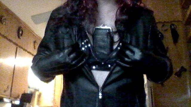 10P Leather and long wig with Misty 120s