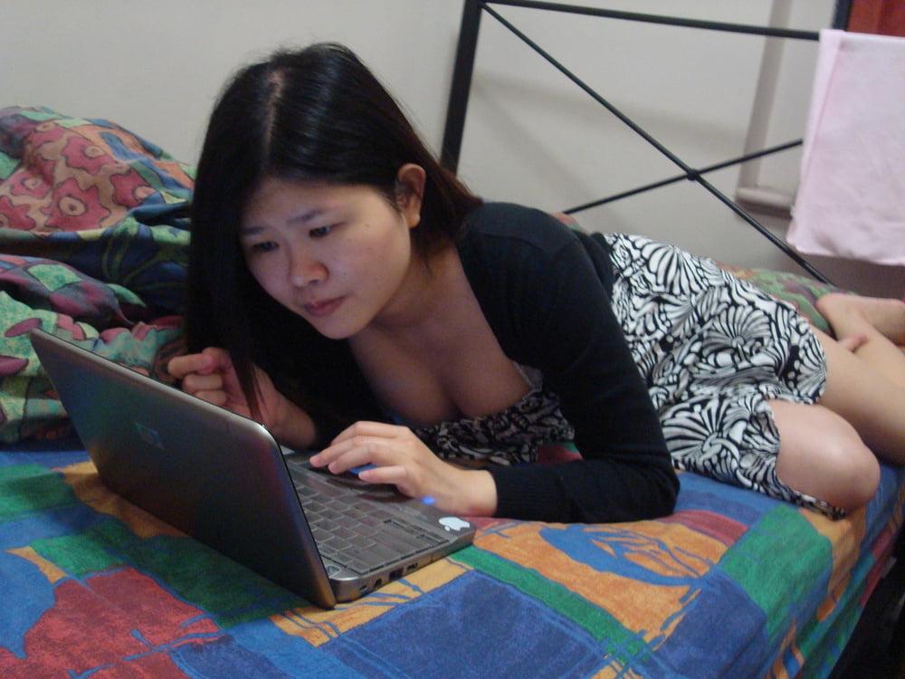 25P Asian schoolgirl 18+