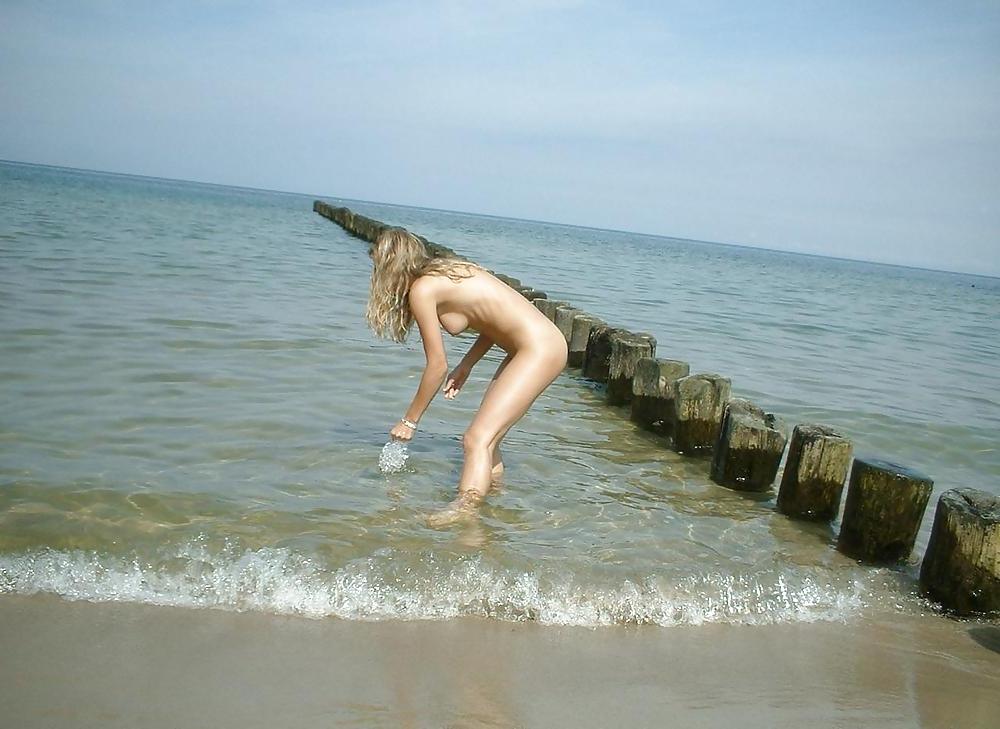 25P Nudist Beach Teens