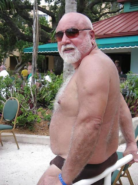 20P Older men - daddy - mature men