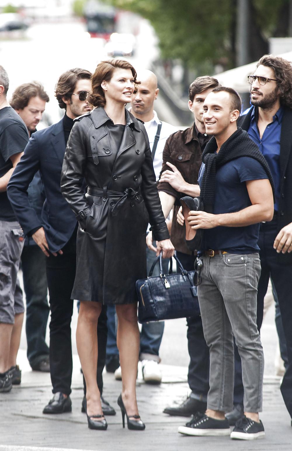 25P Leather Celebs