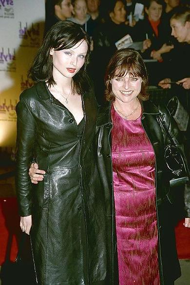 25P Leather Celebs