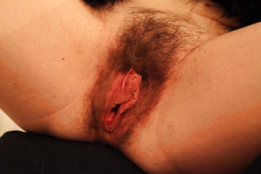 9P Hairy pussy