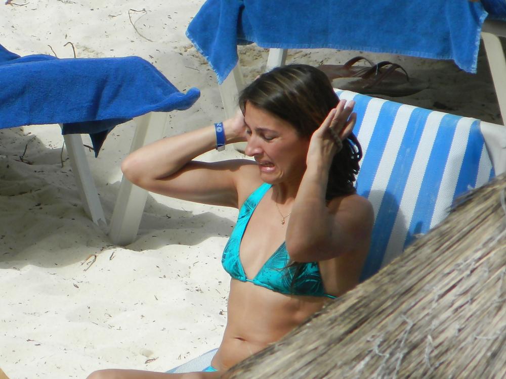 20P Sneaky beach shots part 1