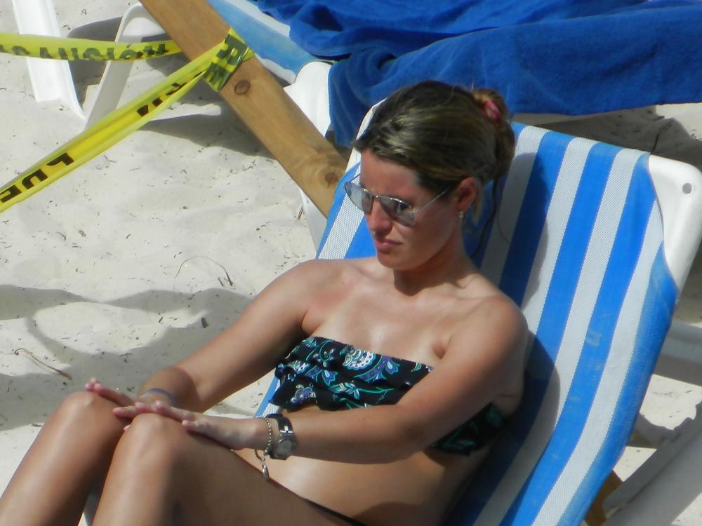 20P Sneaky beach shots part 1