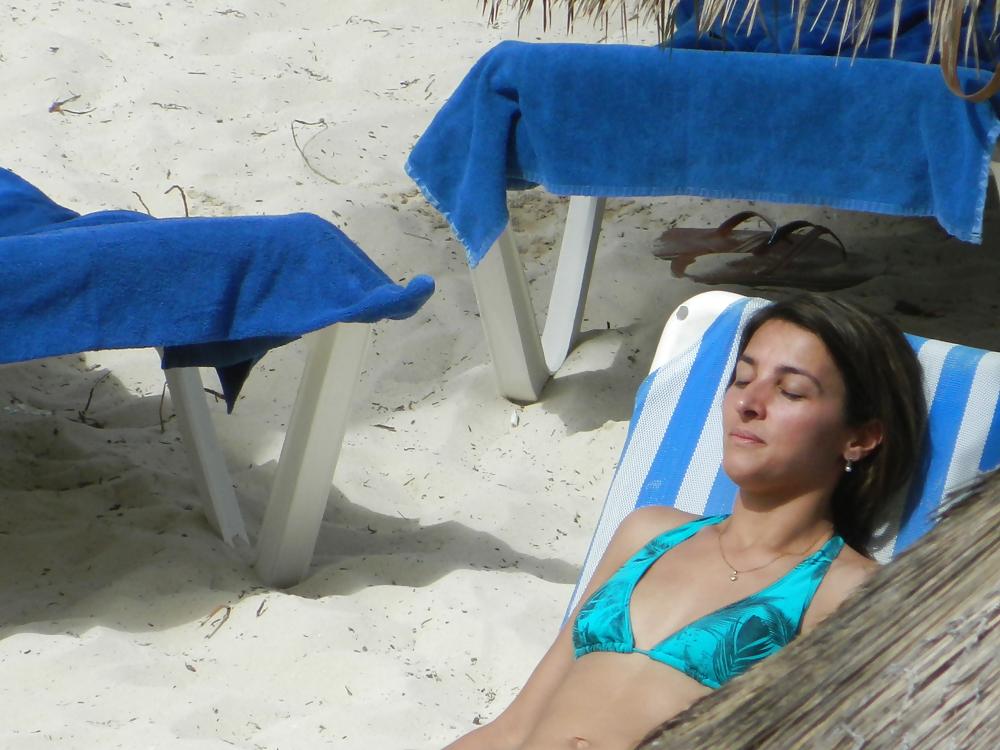 20P Sneaky beach shots part 1
