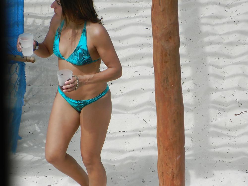 20P Sneaky beach shots part 1