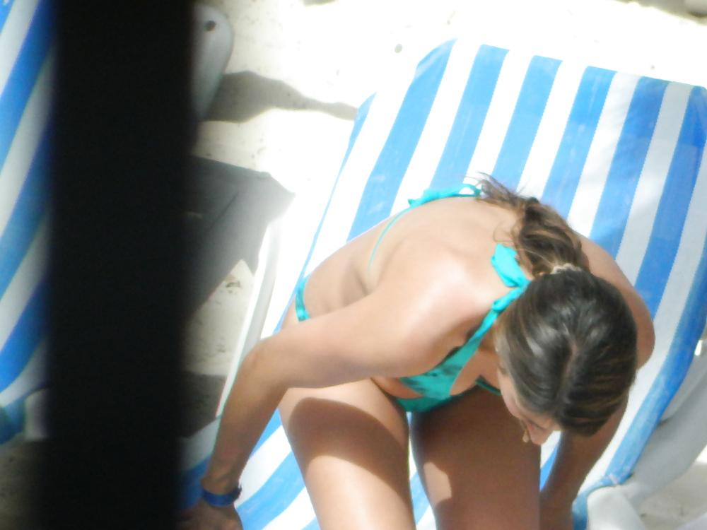 20P Sneaky beach shots part 1