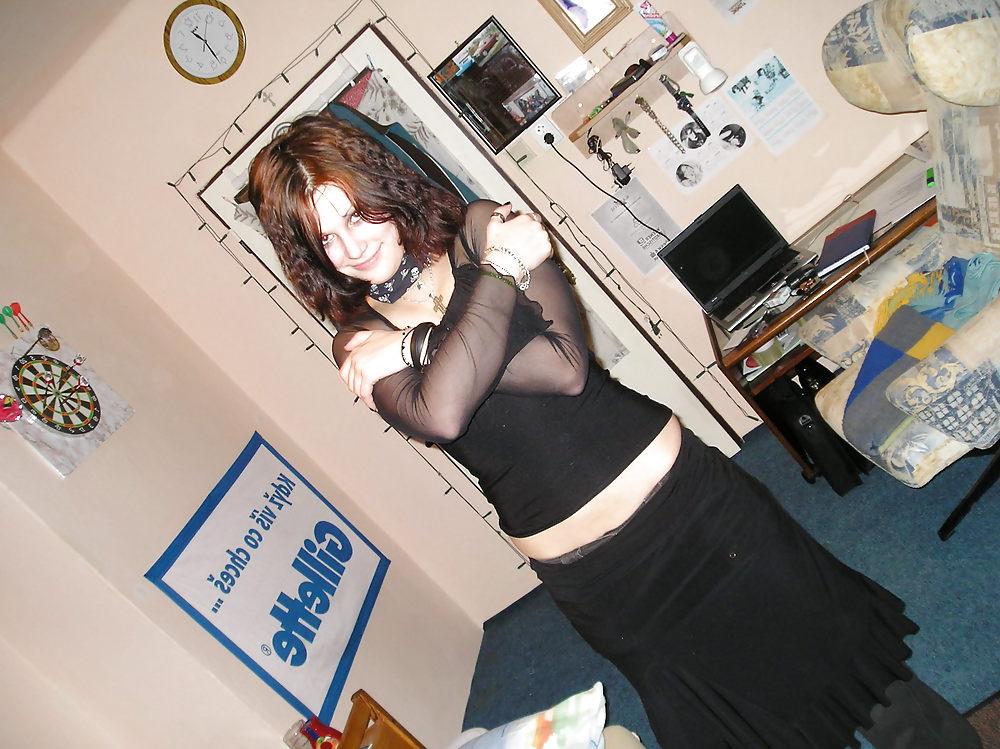 25P Private pics of a sweet teen